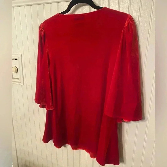 LaRoque Original Velvet Bell sleeve top - Picture 5 of 9